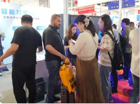 引领全球呼吸革命,瑞建未来Rlab受邀参加上海国际医疗器械展览会